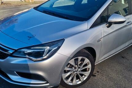 Opel Astra 45.350 km 8.799 &euro; Fürth 90762