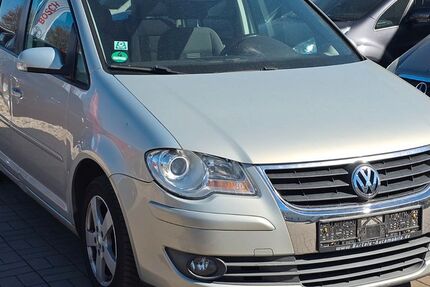 VW Touran 345.000 km 2.990 &euro; Leipzig 04319