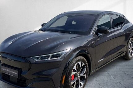 Ford Mustang Mach-E 22.000 km 37.980 € Buchholz 21244
