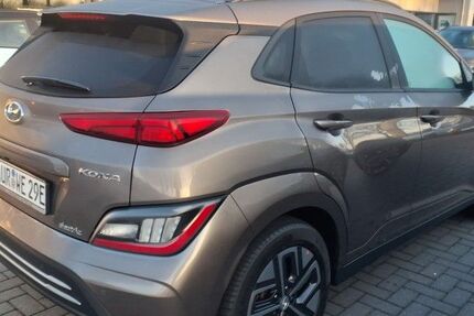 Hyundai KONA 17.118 km 25.500 &euro; Hennef 53773