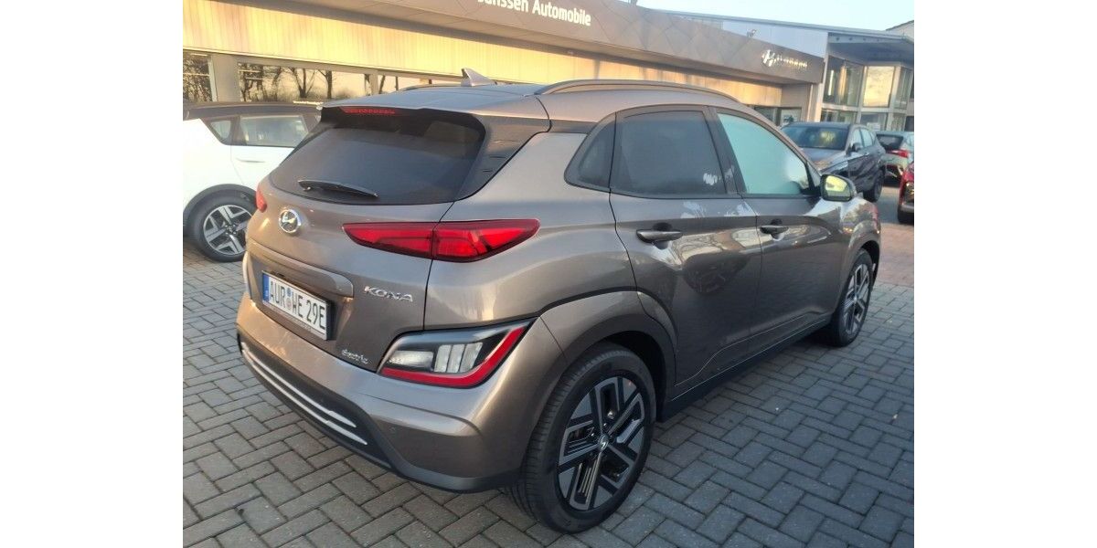 Hyundai KONA 17.118 km 25.500 &euro; Hennef 53773