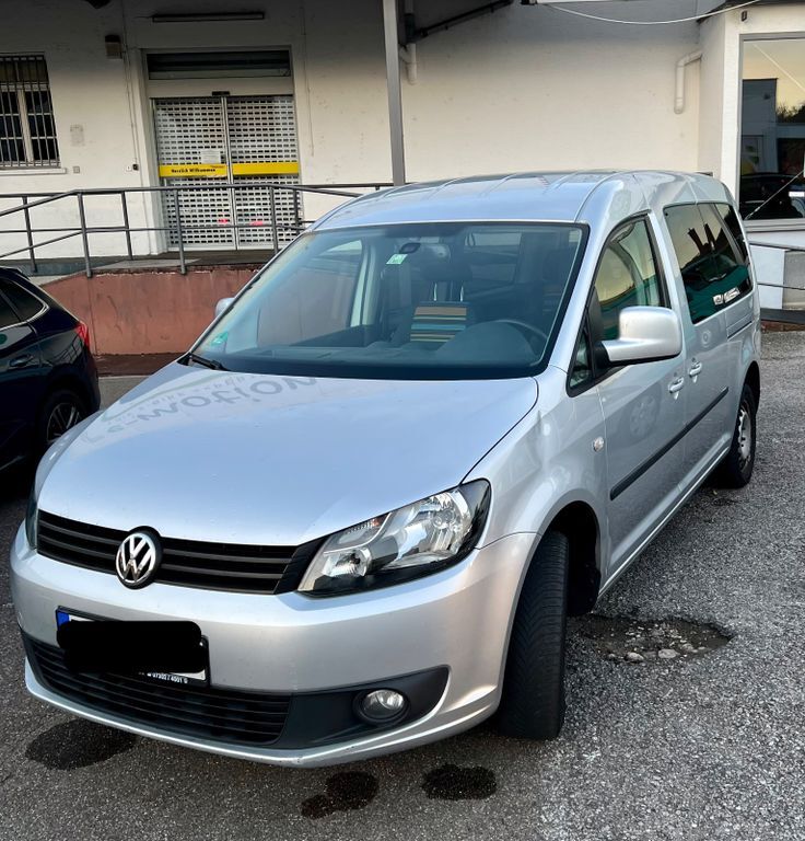 VW Caddy 275.000 km 10.000 € Esslingen am Neckar 73728