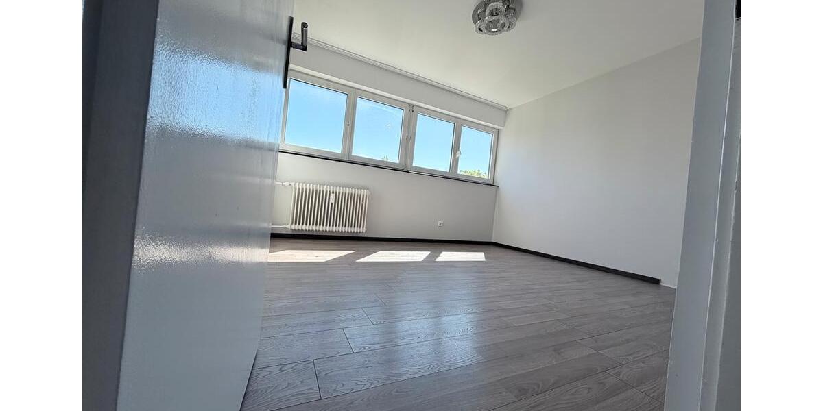 Etagenwohnung Ingolstadt Friedrichshofen-Hollerstauden - 3 Zimmer, 85 m&sup2;, 283.000&euro; | Angebot:27019282