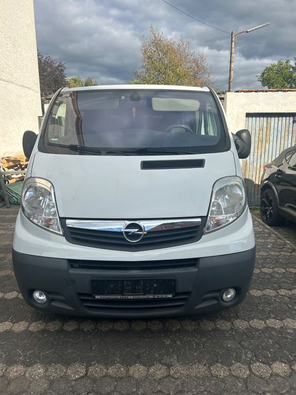 Opel Vivaro 274.436 km 9.000 € Plaidt 56637
