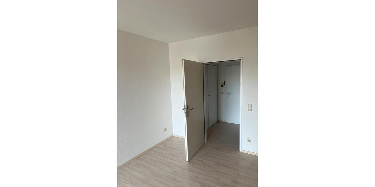 Etagenwohnung Mönchengladbach Süd - 1 Zimmer, 30 m&sup2;, 730&euro; | Angebot:26036952