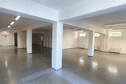 Gewerbeobjekt Chemnitz Altendorf - 3 Zimmer, 245 m&sup2;, 1.400&euro; | Angebot:26816315