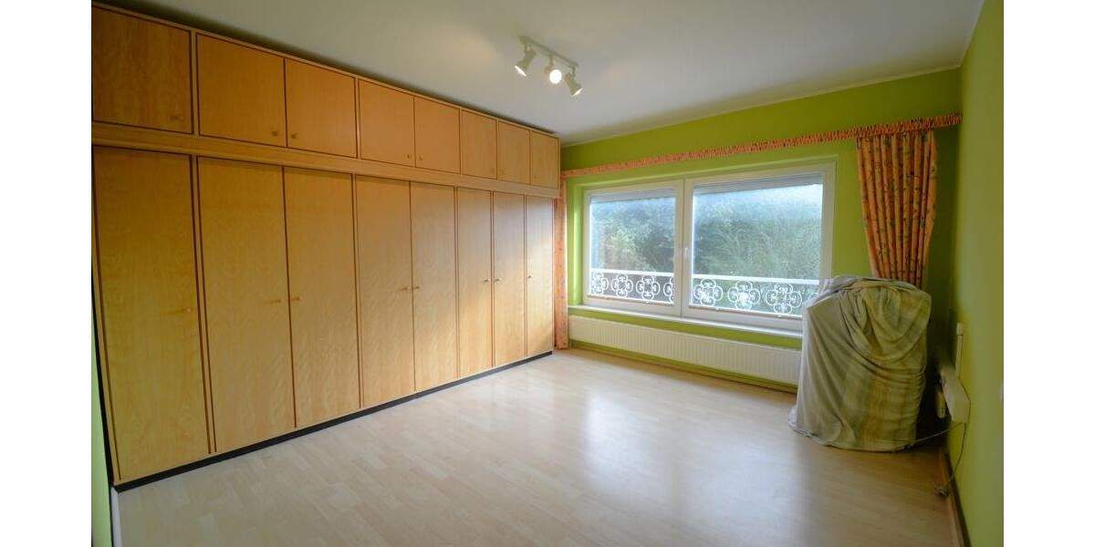Mehrfamilienhaus, Wohnhaus Wesselburen - 3 Zimmer, 98 m&sup2;, 298.000&euro; | Angebot:25687140