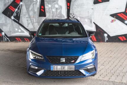 Seat Leon 77.021 km 14.800 &euro; Bremen 28201