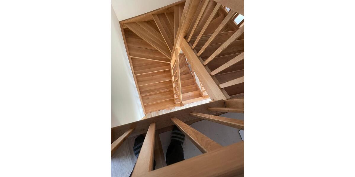 Einfamilienhaus Unkel - 7 Zimmer, 155 m&sup2;, 1.900&euro; | Angebot:25783473