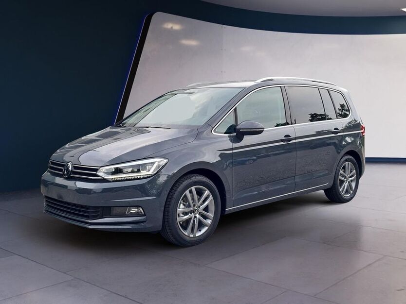 VW Touran 1.349 km 41.990 € Trostberg 83308