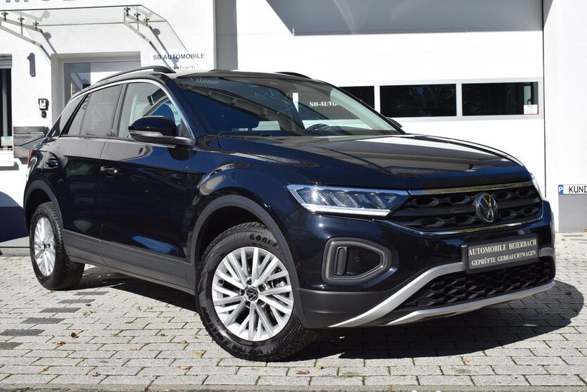 VW T-Roc 10.600 km 21.999 € Merdingen bei Freiburg 79291