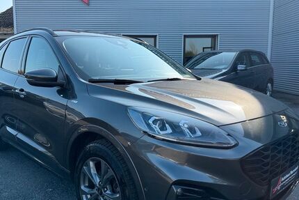 Ford Kuga 67.830 km 24.999 € Anröchte 59609