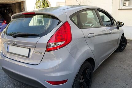 Ford Fiesta 97.500 km 4.790 &euro; Aachen 52080