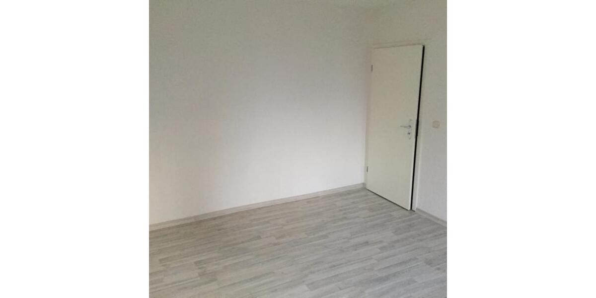 Erdgeschoßwohnung Domsühl - 1 Zimmer, 25 m&sup2;, 190&euro; | Angebot:25342946