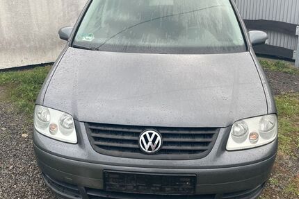 VW Touran 258.700 km 1.990 &euro; Netphen 57250