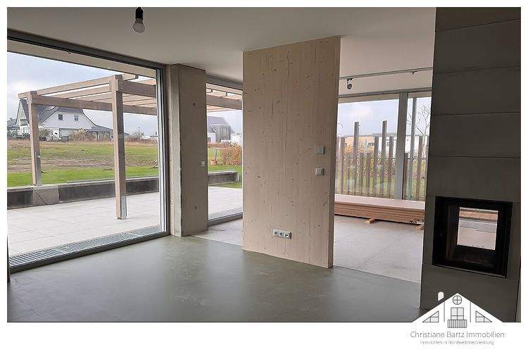 Doppelhaushälfte Wismar Wendorf - 5 Zimmer, 160 m&sup2;, 2.150&euro; | Angebot:25660957