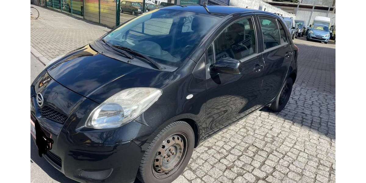 Daihatsu Charade 186.376 km 1.500 &euro; Berlin 13409