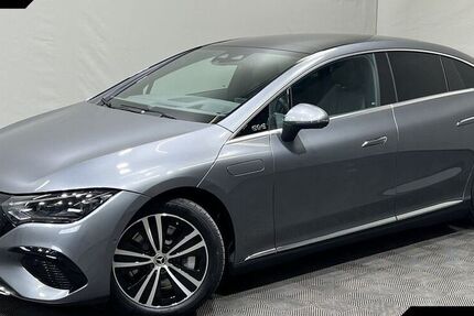 Mercedes EQE