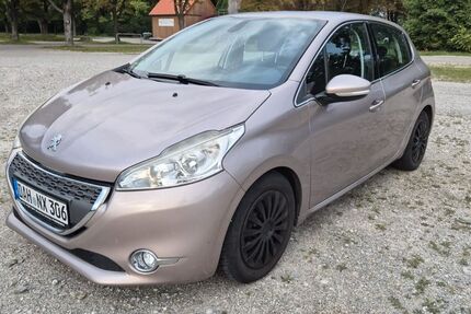 Peugeot 208 117.000 km 5.549 &euro; Dachau 85221