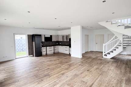 Haus zum Kaufen in Jüchen 679.900 € 180 m² 6 zimmer