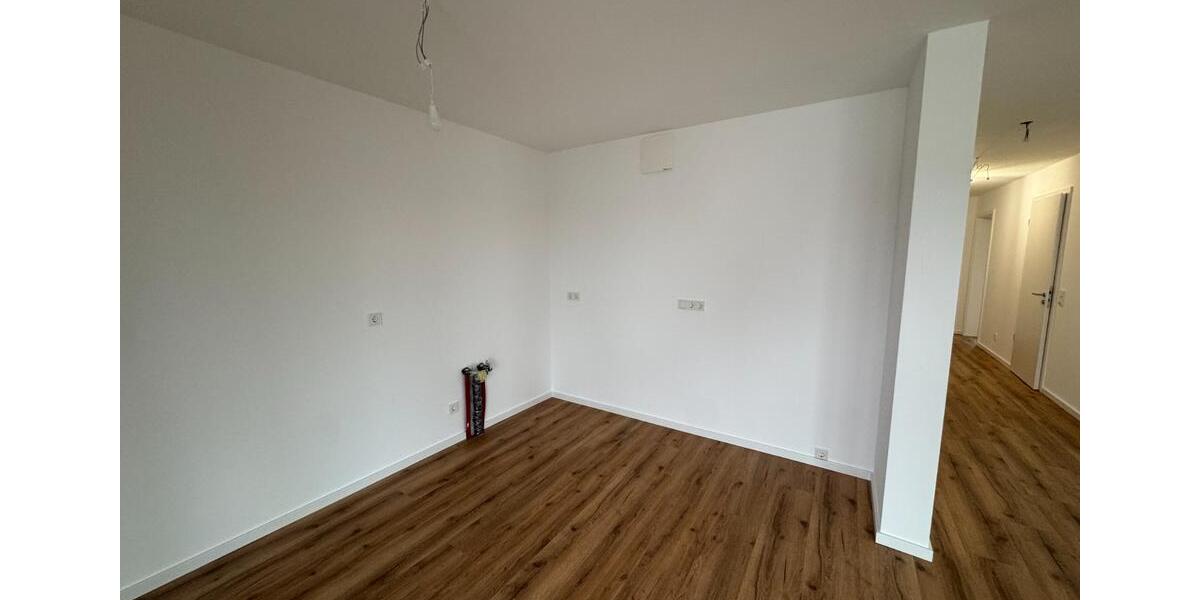 Etagenwohnung Neunkirchen-Seelscheid Seelscheid - 2 Zimmer, 100 m&sup2;, 1.350&euro; | Angebot:23845451