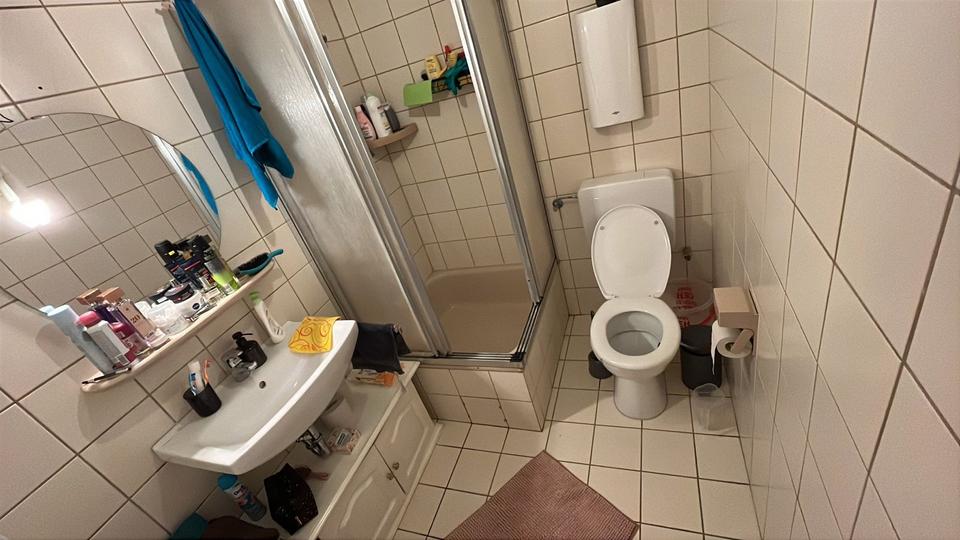 Etagenwohnung Neuss Augustinusviertel - 3 Zimmer, 72 m&sup2;, 990&euro; | Angebot:24757133