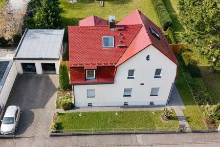 Haus Merseburg - 7 Zimmer, 295 m&sup2;, 450.000&euro; | Angebot:26985514