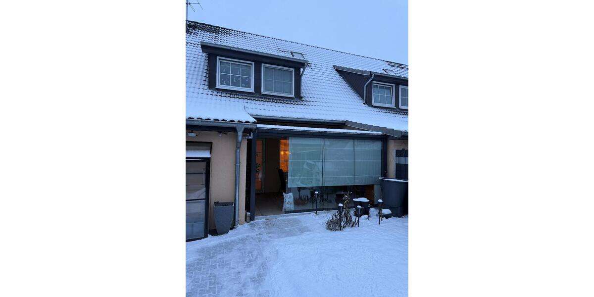 Reihenhaus Ehra-Lessien Lessien - 5 Zimmer, 145 m&sup2;, 925&euro; | Angebot:25353088