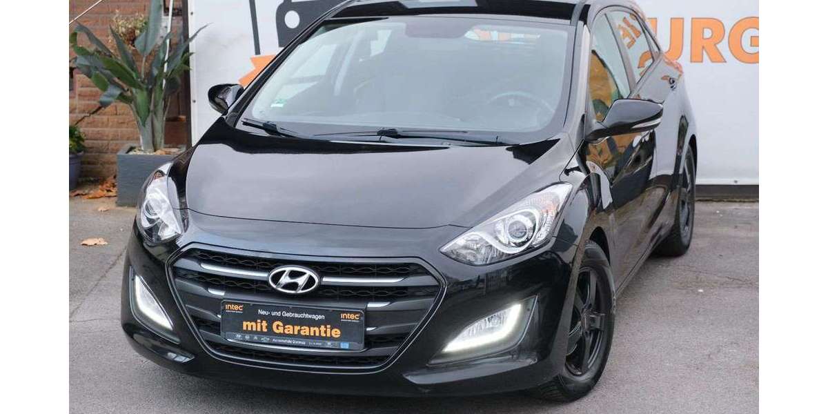 Hyundai i30 111.000 km 8.499 € Duisburg 47169