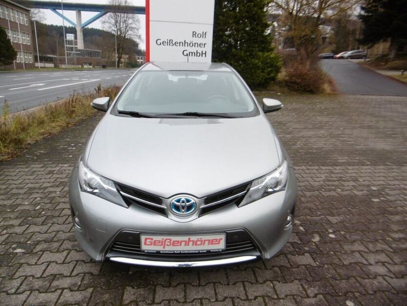 Auris