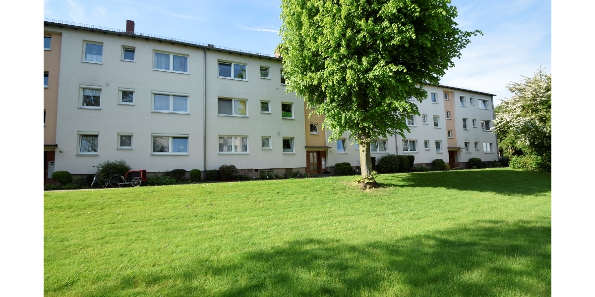 3-Zimmer-OG-Wohnung + gute Raumaufteilung + EBK + Balkon in ruhiger Lage, für max. 3 Personen - Etagenwohnung Bremen Häfen | Angebot:25077958