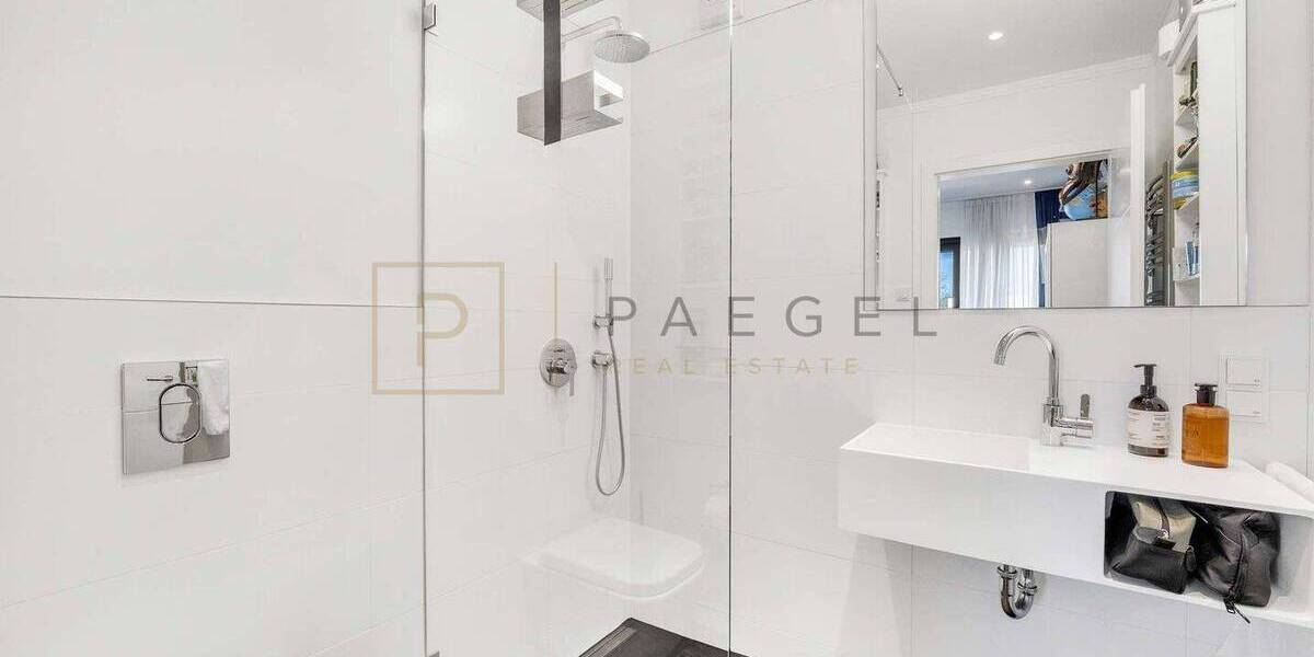 Reihenmittelhaus Potsdam Groß Glienicke - 5 Zimmer, 206 m&sup2;, 3.200&euro; | Angebot:26700128