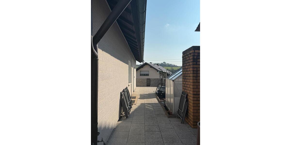 Einfamilienhaus Külsheim - 6 Zimmer, 160 m&sup2;, 400.000&euro; | Angebot:25292976