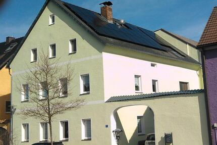 Haus Waidhaus - 10 Zimmer, 260 m&sup2;, 199.500&euro; | Angebot:25306346