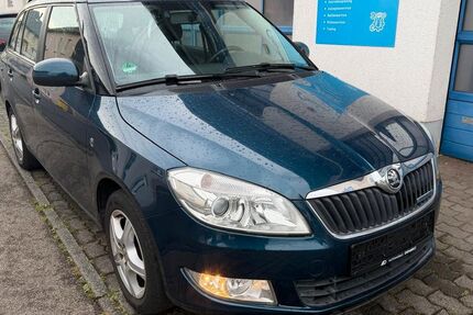 Skoda Fabia 129.454 km 4.380 &euro; Ransbach-Baumbach 56235