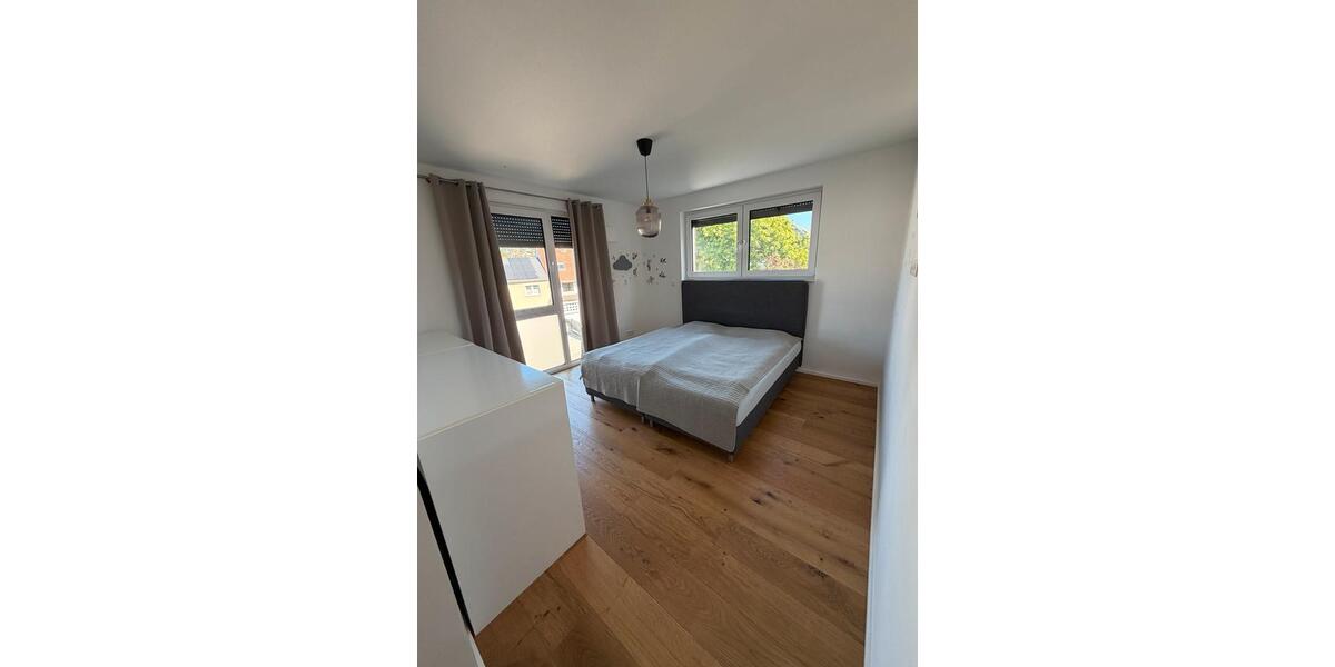 Etagenwohnung Wörrstadt - 4 Zimmer, 98 m&sup2;, 1.550&euro; | Angebot:26395670
