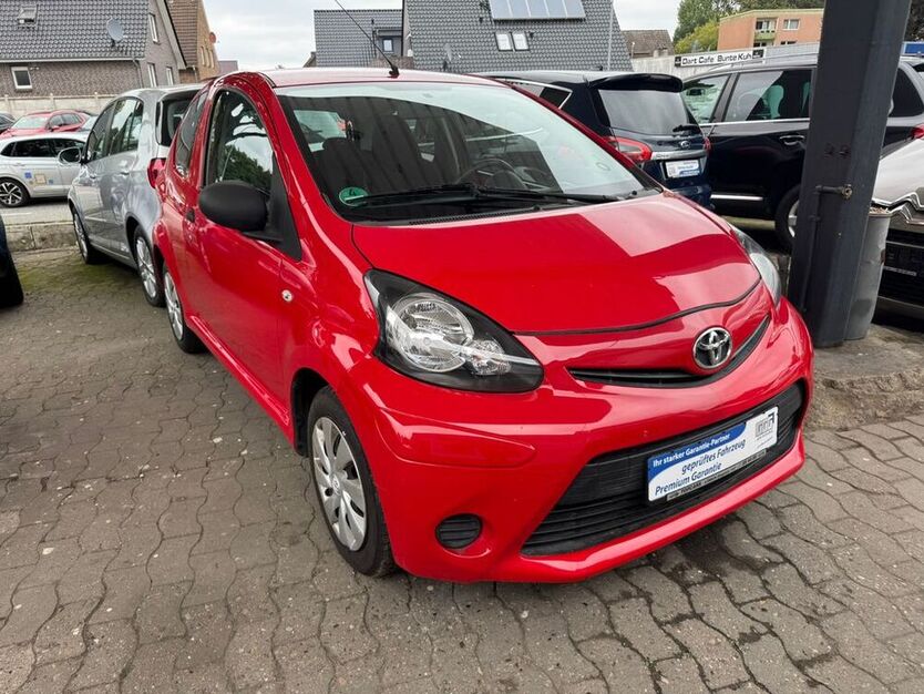 Aygo (X)