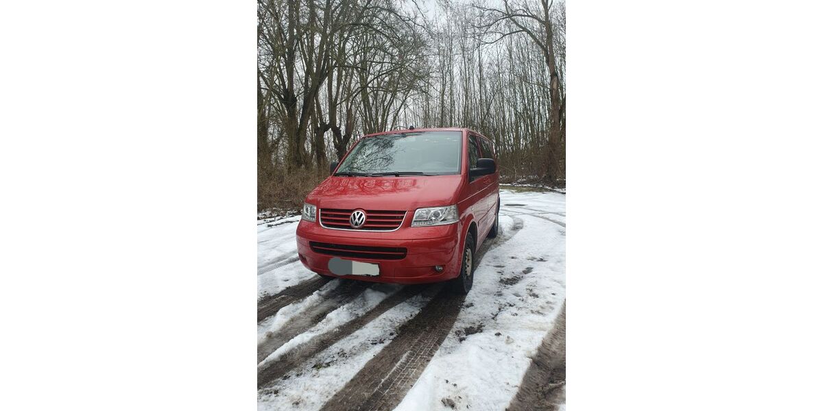 VW T5 Multivan 353.000 km 5.500 &euro; Einbeck 37574