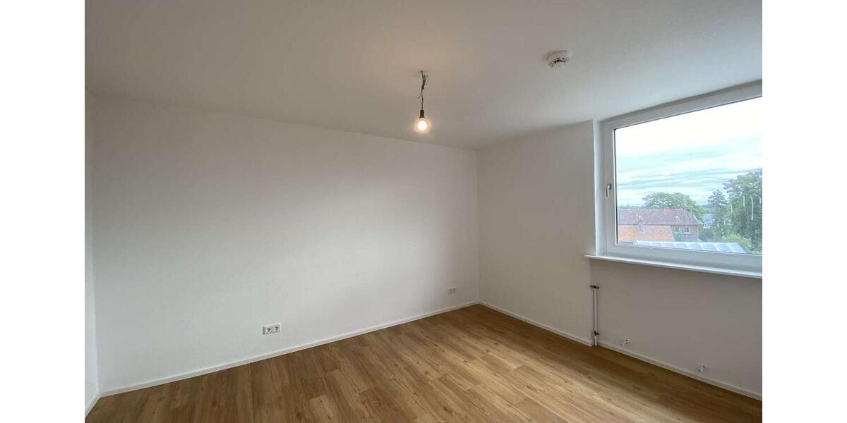 Etagenwohnung Lehre - 3 Zimmer, 70 m&sup2;, 560&euro; | Angebot:25499935