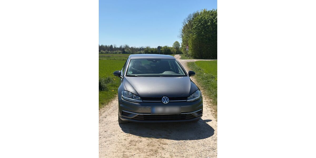 VW Golf 92.000 km 11.900 &euro; Königsbrunn 86343