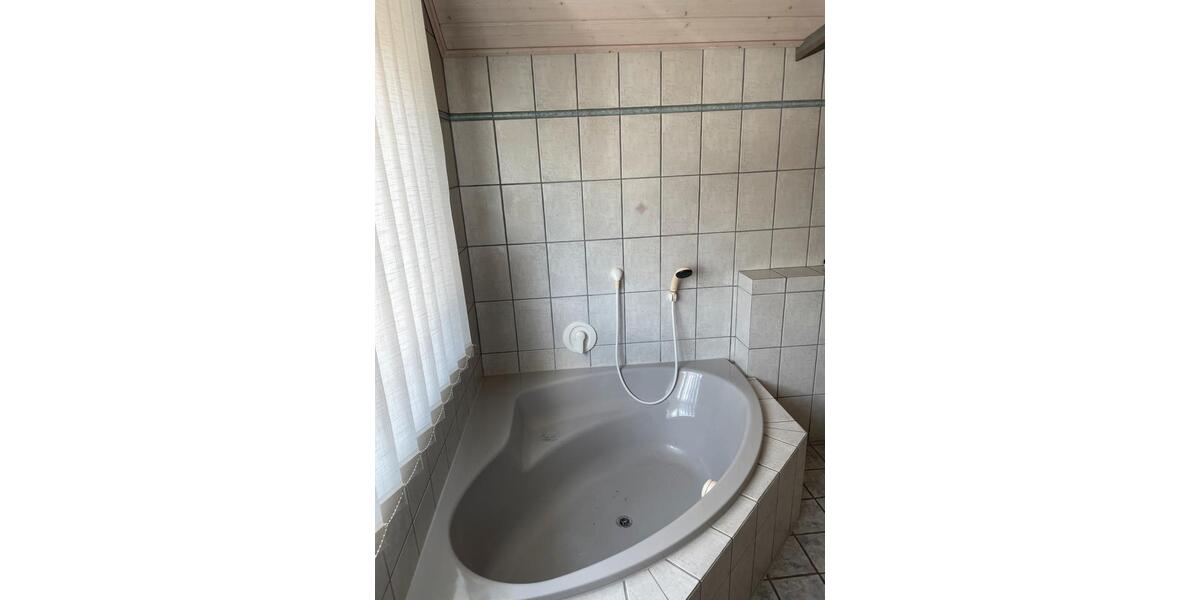 Etagenwohnung Montabaur - 6 Zimmer, 195 m&sup2;, 521.000&euro; | Angebot:26511660
