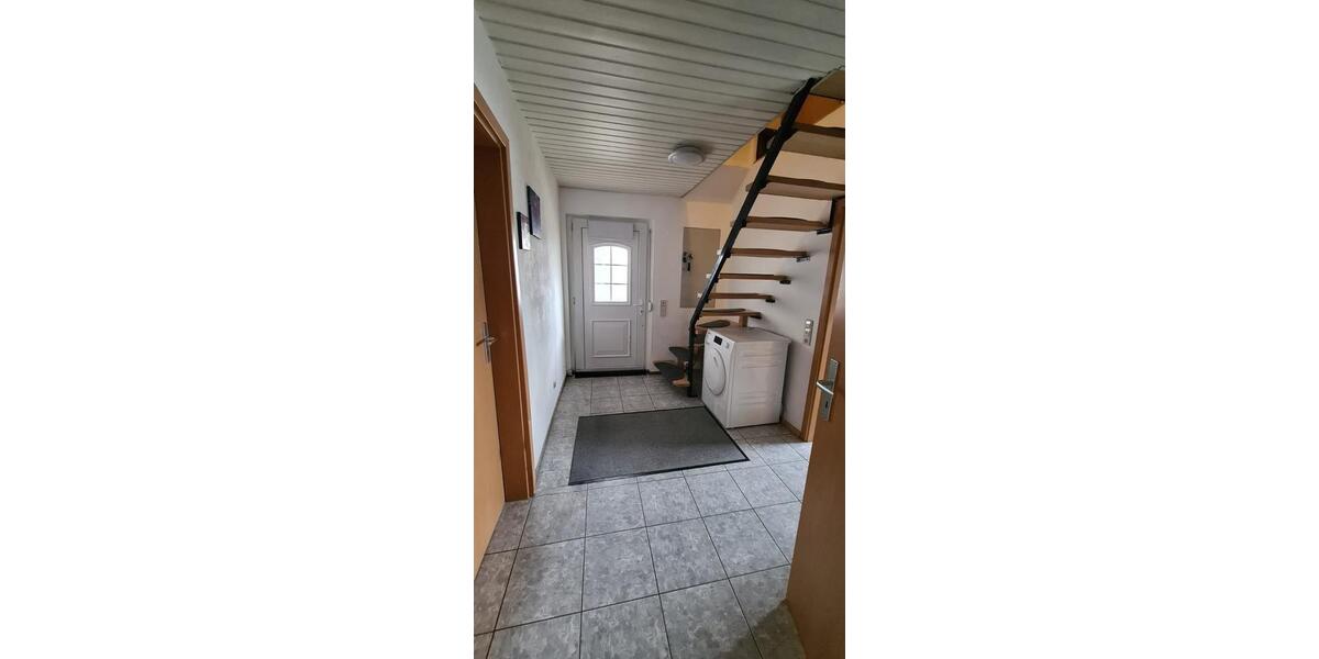 Einfamilienhaus Neckarbischofsheim - 4 Zimmer, 101 m&sup2;, 1.050&euro; | Angebot:24661677