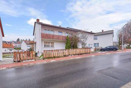 Sanierungsobjekt mit 829 m² Grundstück, 3 Garagen & flexiblem Nutzungskonzept - Haus Erbach | Angebot:25807636