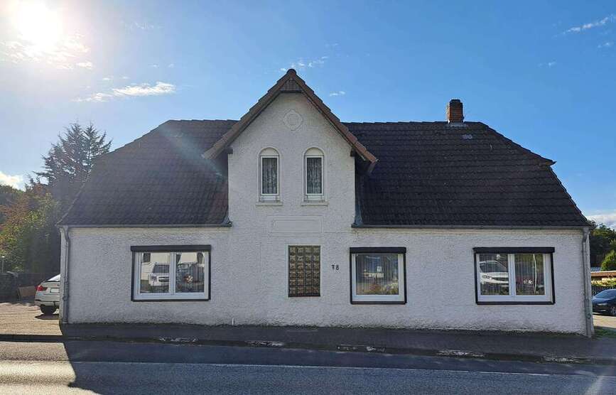 Haus zum Kaufen in Schenefeld bei Itzehoe 169.000 € 97 m²