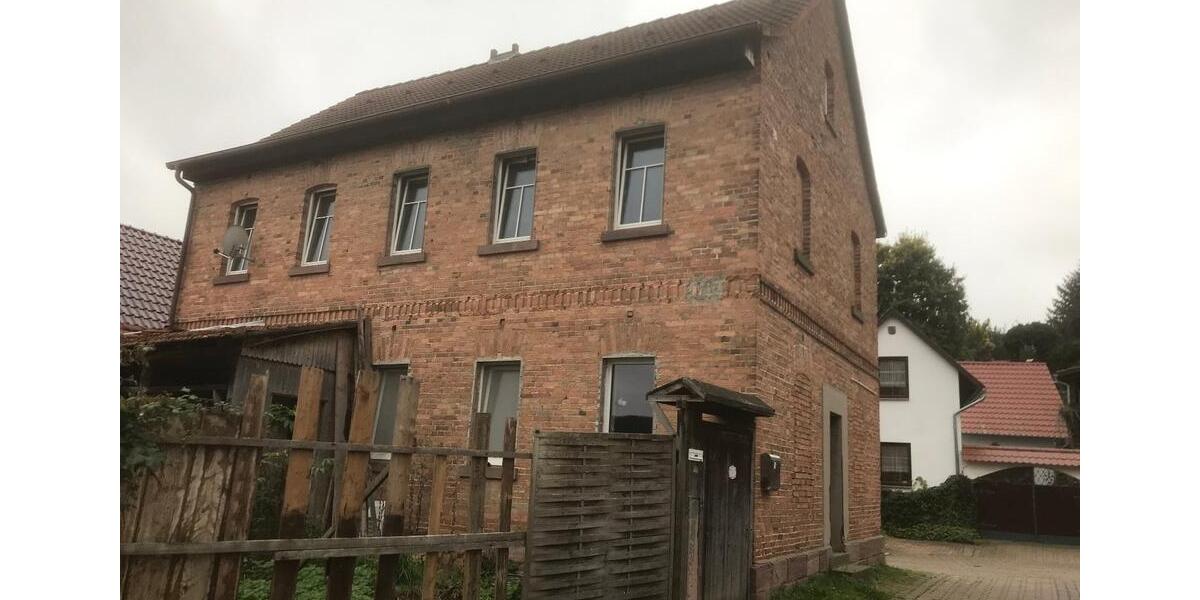 Einfamilienhaus Kyffhäuserland - 7 Zimmer, 163 m&sup2;, 35.000&euro; | Angebot:26981977