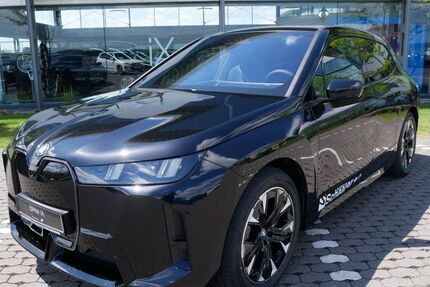 BMW iX 15.000 km 124.595 &euro; Bitburg 54634