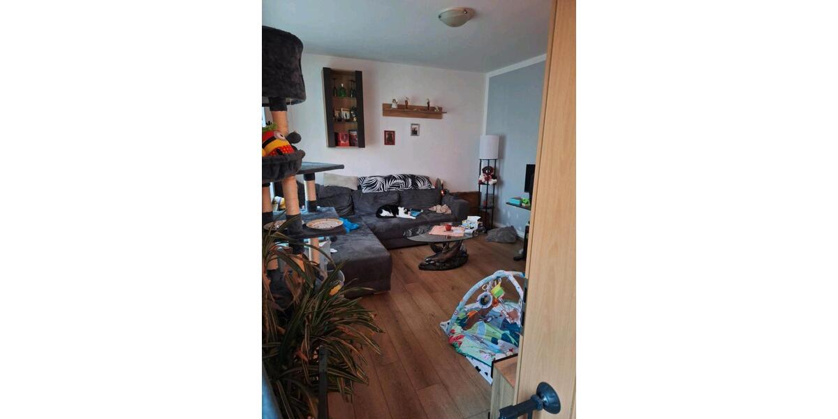 Doppelhaushälte Zentral aber ruhig gelegen 3 zimmer