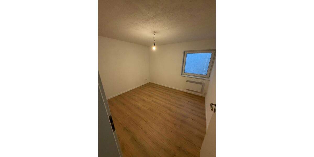 Etagenwohnung Langenau (Albeck) Albeck - 6 Zimmer, 148 m&sup2;, 250.000&euro; | Angebot:25824686