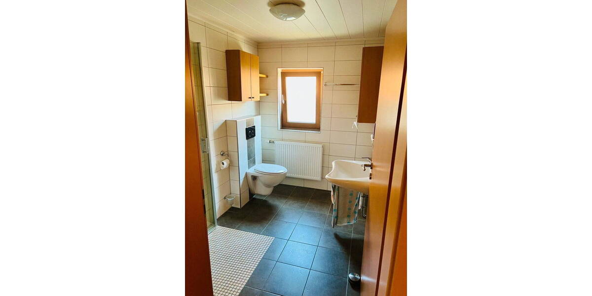 Einfamilienhaus Kirchberg im Wald Zell - 8 Zimmer, 180 m&sup2;, 230.000&euro; | Angebot:25969914