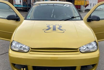 VW Golf 240.000 km 2.499 € Barbing 93092
